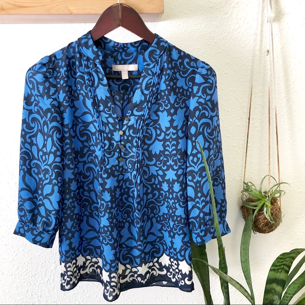 Banana Republic Top - Picture 1 of 8